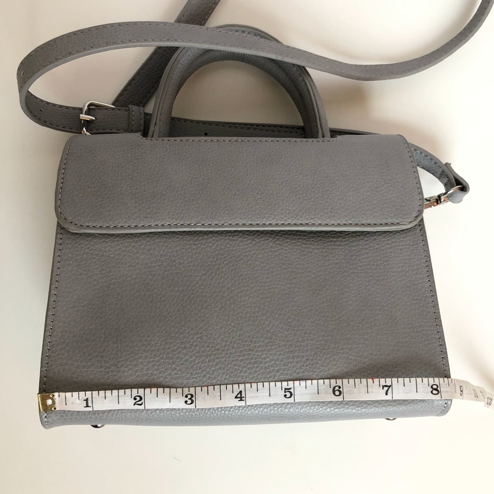Cute Crossbody - Picture 6 of 8